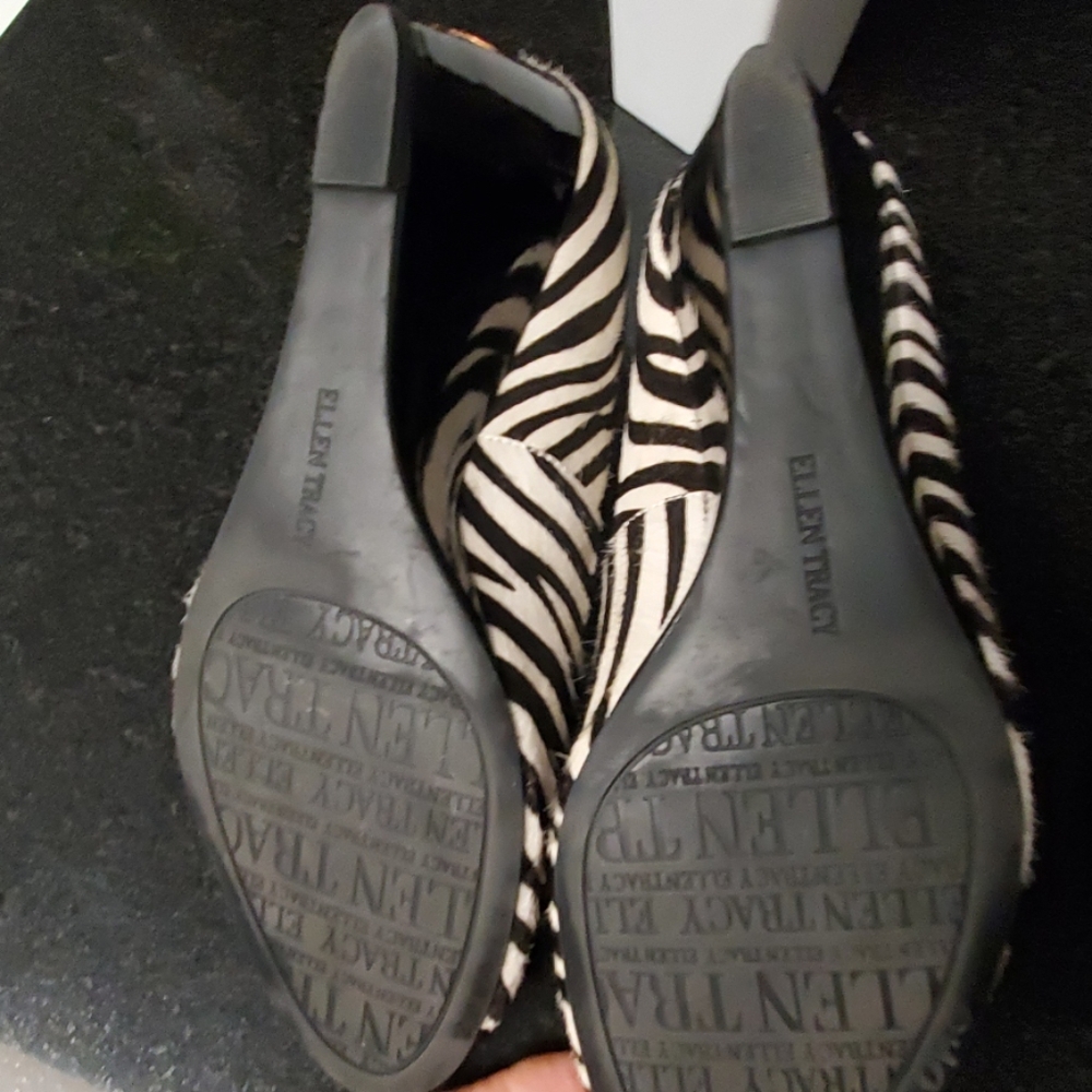Zebra Print Cow Hair Shoes - Picture 6 of 8